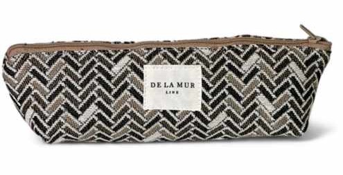 ESTUCHE DE LA MUR